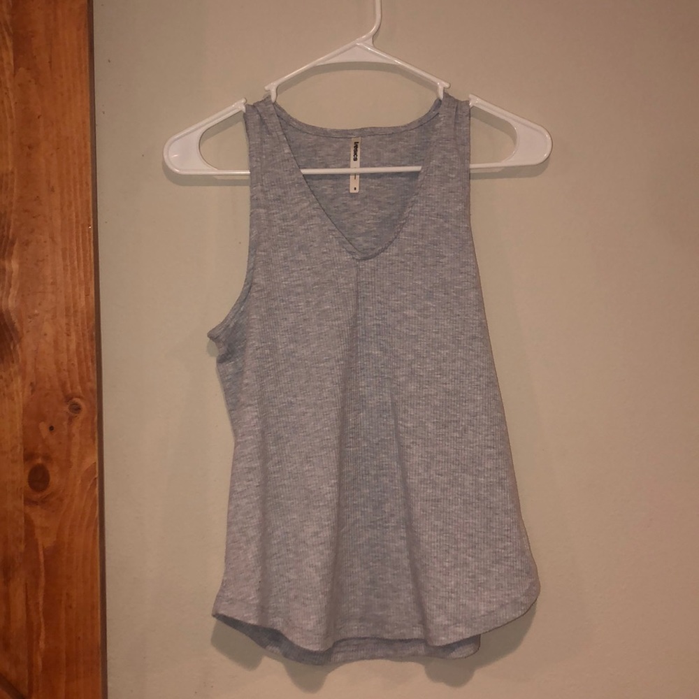 Grey tank